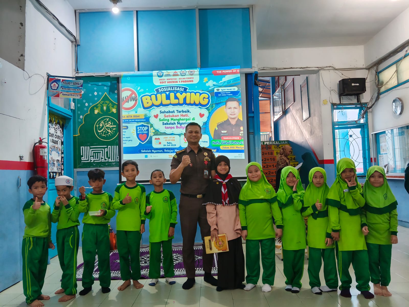 Menebar Akhlak Mulia, Menolak Bullying: SDIT Adzkia 1 Padang Gelar Sosialisasi Karakter Islami